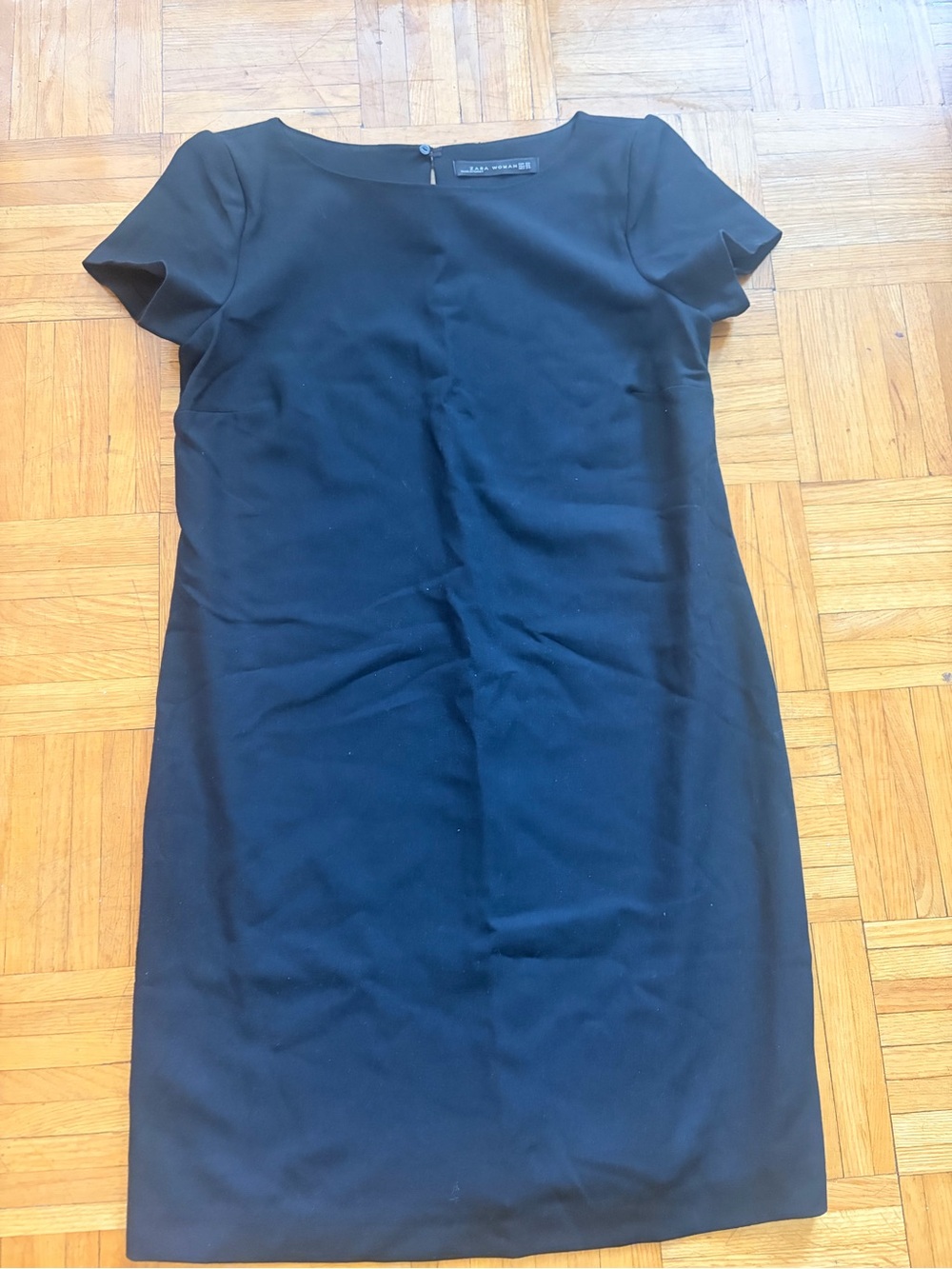 Zara Woman Black Boatneck Shift Dress Short Sleeve XS Turkey